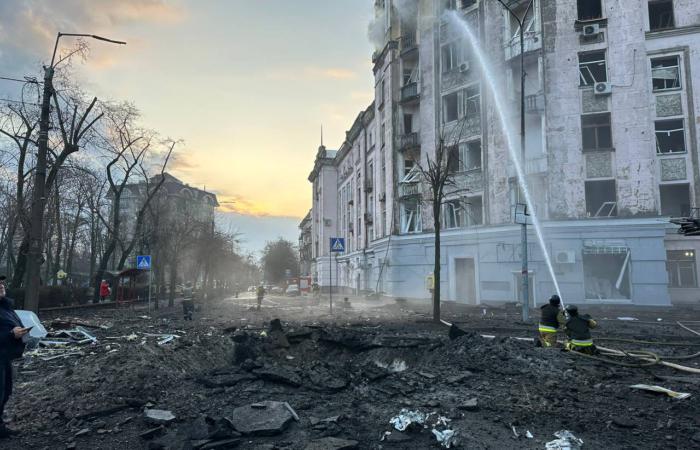 Ранок розпочався з чергової ракетної атаки російської армії на Київ
